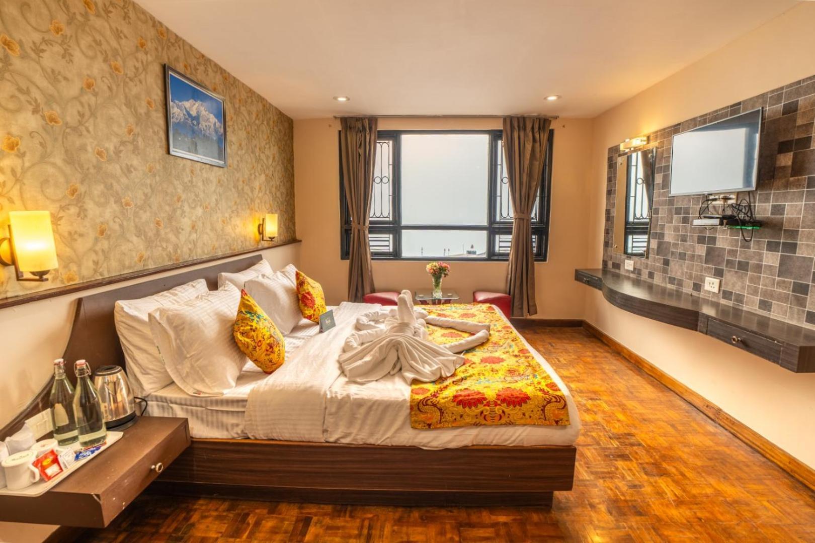 Muscatel Fairmont - 100 Mts From Mall Road 大吉岭 外观 照片