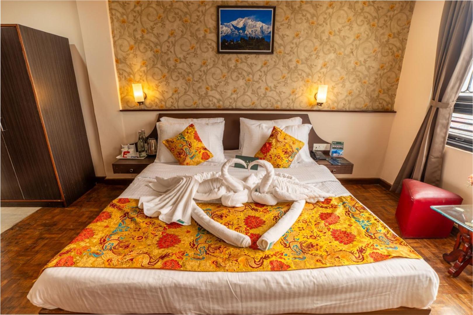Muscatel Fairmont - 100 Mts From Mall Road 大吉岭 外观 照片