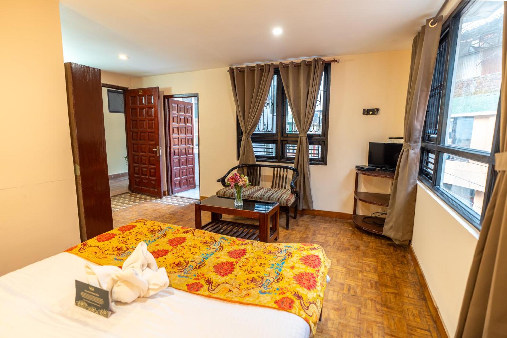 Muscatel Fairmont - 100 Mts From Mall Road 大吉岭 外观 照片