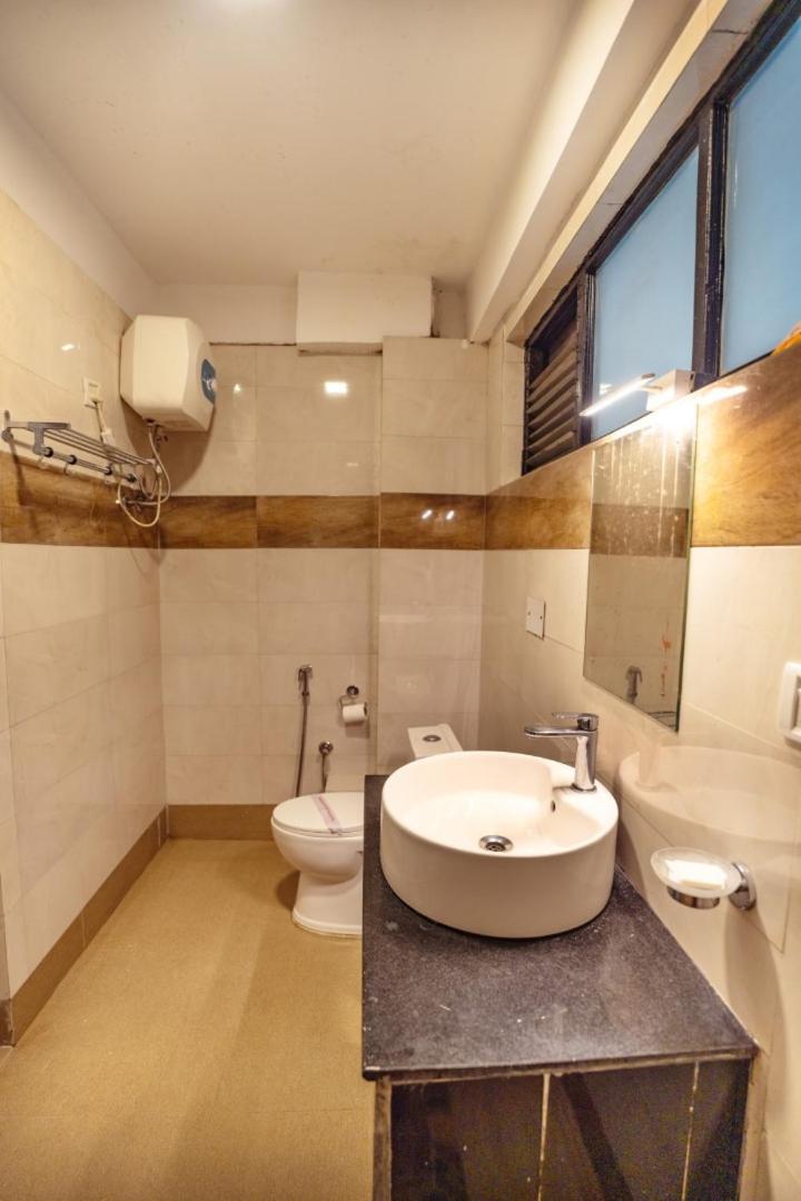 Muscatel Fairmont - 100 Mts From Mall Road 大吉岭 外观 照片