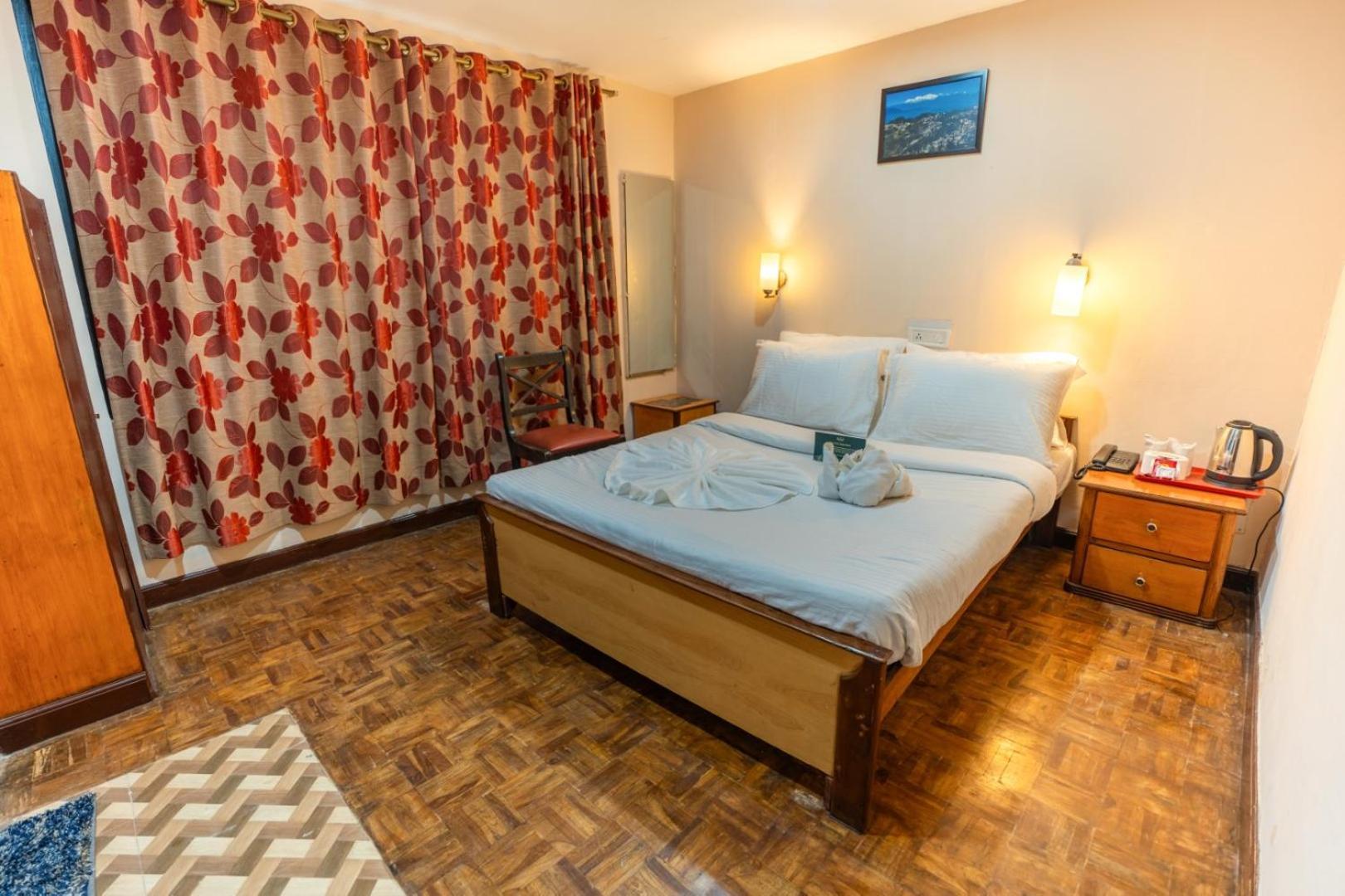 Muscatel Fairmont - 100 Mts From Mall Road 大吉岭 外观 照片